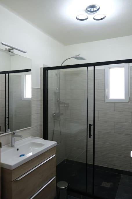 Maison Confortable A Ansouis Dans Le Luberon ภายนอก รูปภาพ