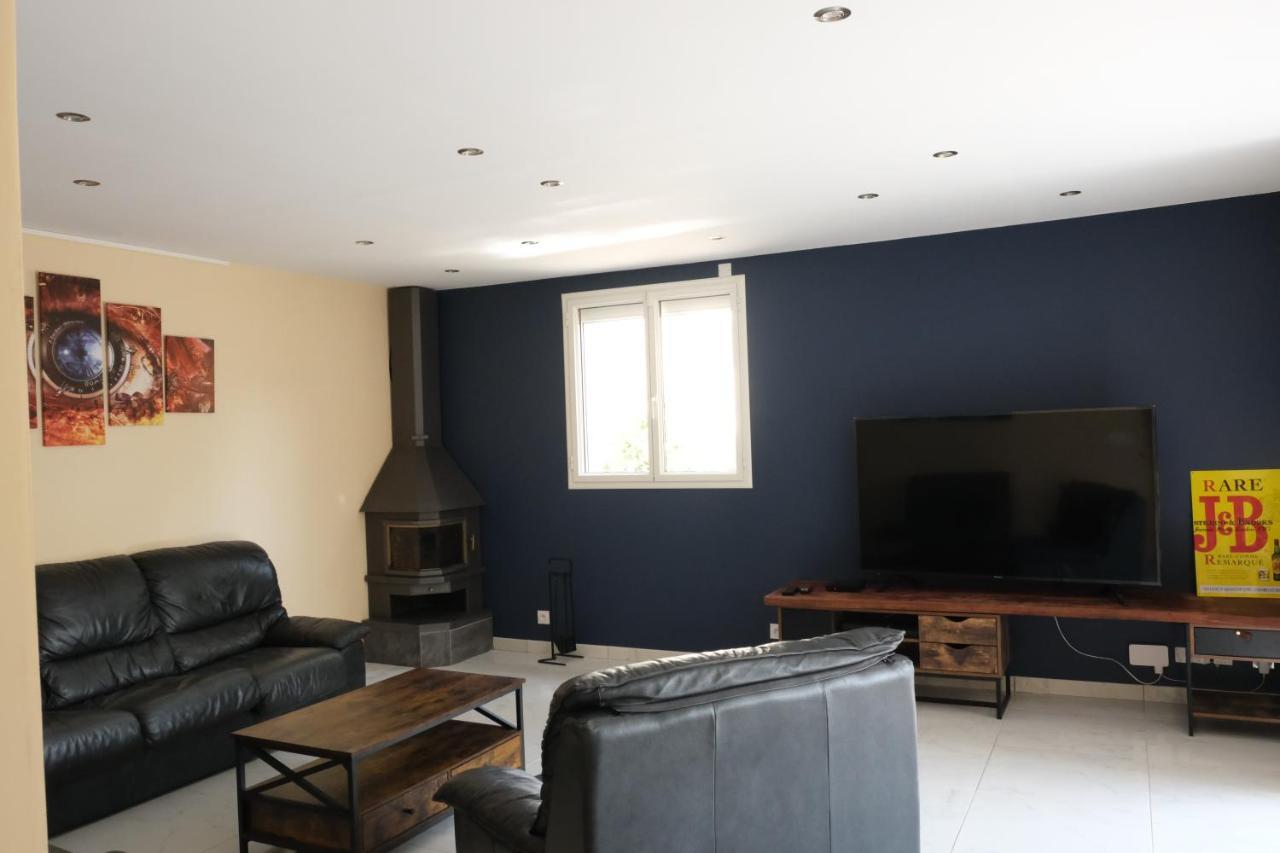Maison Confortable A Ansouis Dans Le Luberon ภายนอก รูปภาพ