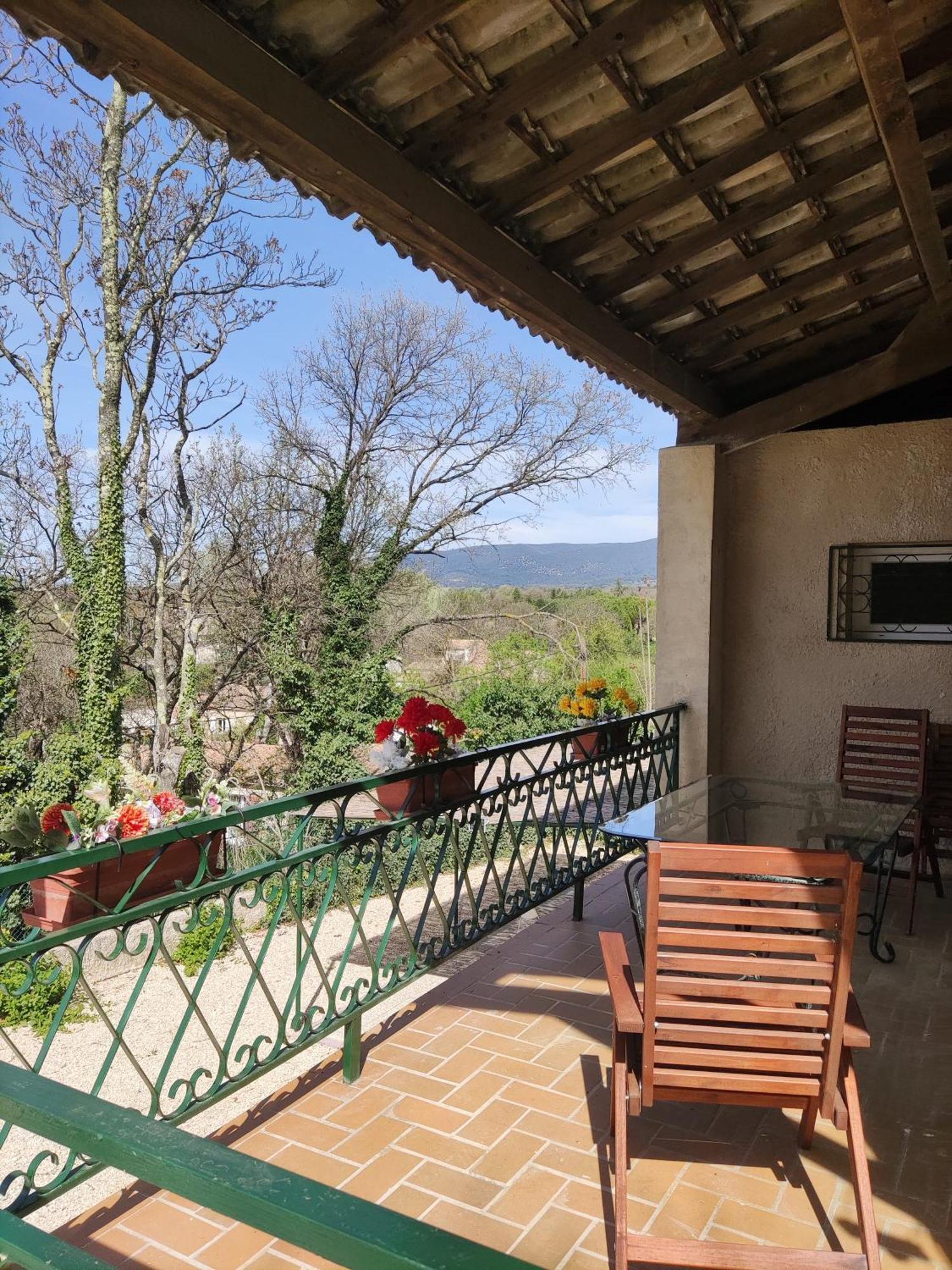 Maison Confortable A Ansouis Dans Le Luberon ภายนอก รูปภาพ